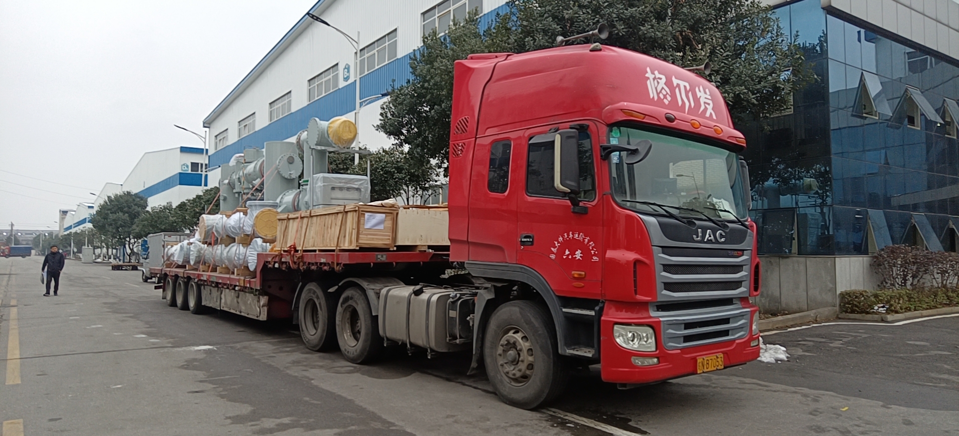 �P(gu��n)�ڲ�������Ȫ��1100ǧ���ظ߉�ֱ��ݔ늾�·����-GIS�\ݔ�͑����u��